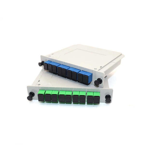 What order should cable management racks be used in