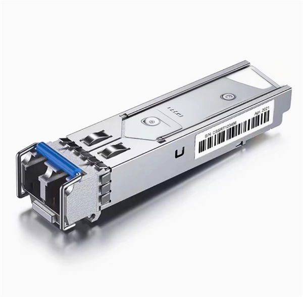 What type of distribution box does APR use