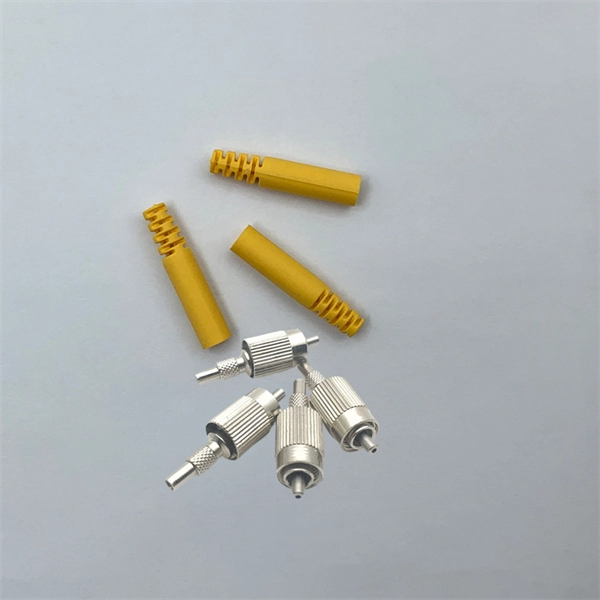 Low Loss MPO Adapter Module for Oil Pipeline Monitoring
